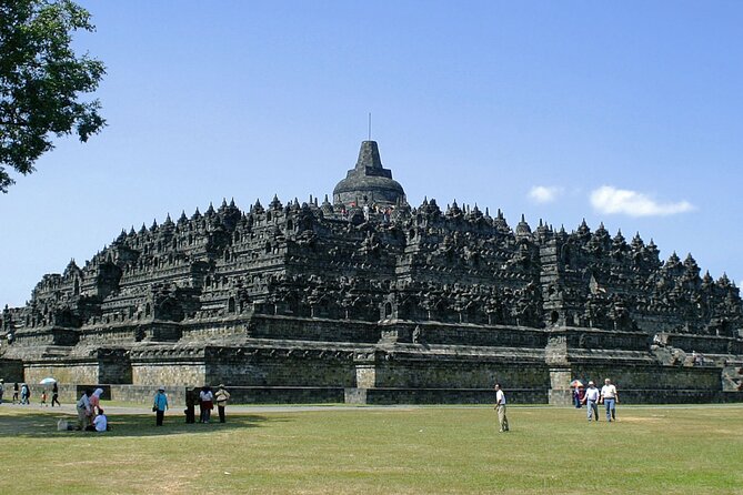 1 Day Yogyakarta tour ( Borobudur temple, Merapi Lava Tour, Prambanan Temple) - Should you book this Yogyakarta big-three day trip?