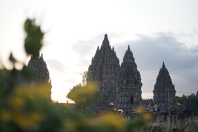1 Day Yogyakarta tour ( Borobudur temple, Merapi Lava Tour, Prambanan Temple) - Prambanan’s Hindu stories, plus Bubrah and Sewu temples