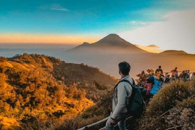 Borobudur and Prambanan Temple Private Tour from Yogyakarta - Prambanan Temples: Hindu architecture with guided meaning inside each tower