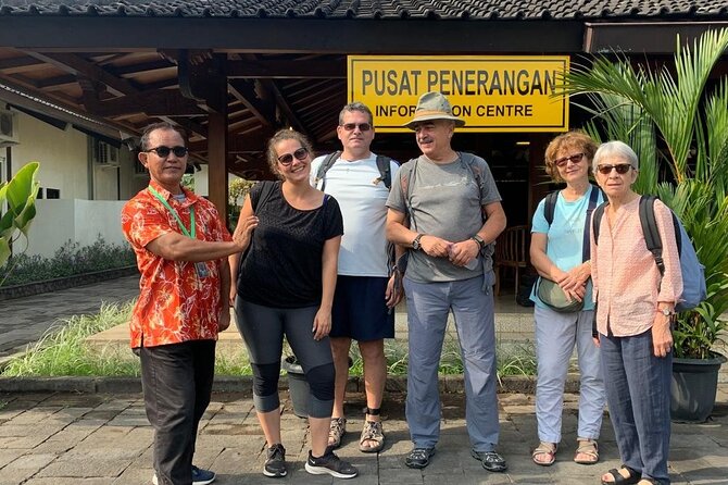 Borobudur Climb To the top & Prambanan Temple All Inclusive Tour - Stop 1: Borobudur Temple climb (and why the guide matters)