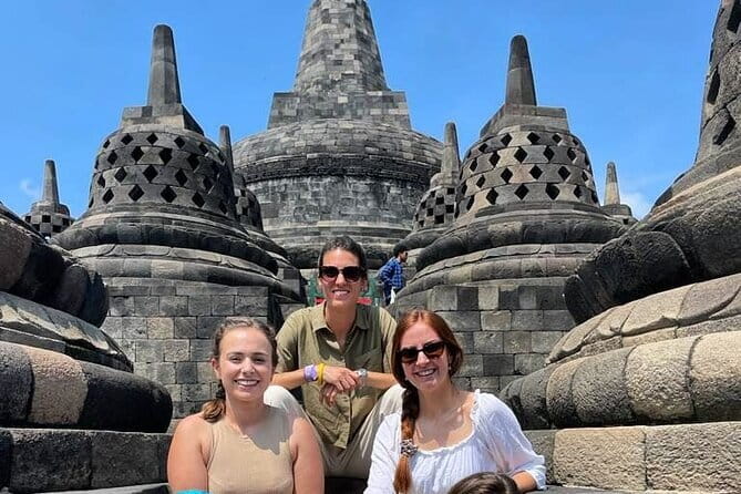 Borobudur Climb Up and Selogriyo Temple Rice Terraces Trekking - Key things that make this day work