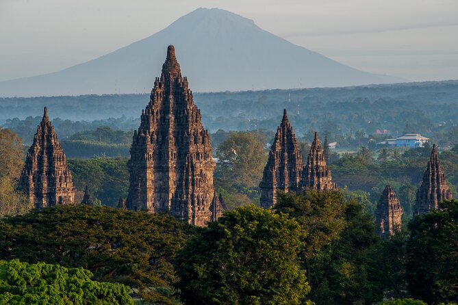 Borobudur(climb up), Merapi Volcano and Prambanan Temple Tour - When It’s Closed: Planning Around Monday