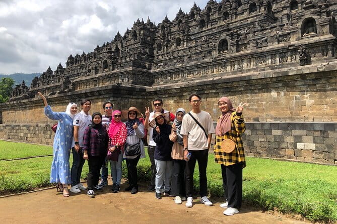 Borobudur Full Climb Up Access and Selogriyo Rice Terrace Tour - Who This Tour Fits Best (And Who Should Think Twice)