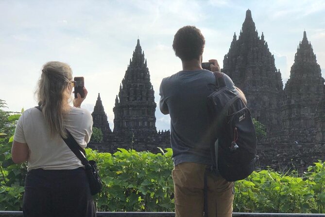 Borobudur Full Climb Up And Prambanan All Inclusive Private Tour - Prambanan Temples With Climb-Up Access: Hindu Myth in Stone