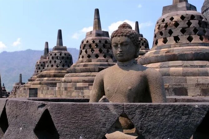 Borobudur Sunrise, Mt. Merapi & Prambanan Day Tour with Entry Fee - Packing and Timing Tips That Make This Tour Easier