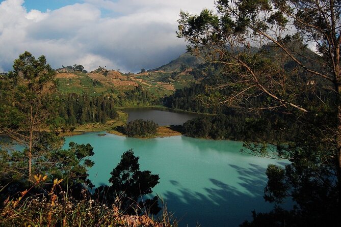 Dieng Plateau with Sikunir Sunrise Full-Day Tour - Arjuna Temple Complex: ten temples, Sipi tradition, and 7th-century links