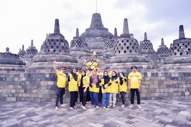 From Yogyakarta: Borobudur and Prambanan Temples in 1 Day - The Driver-Guide Factor: Smart Advice and Easier Entry