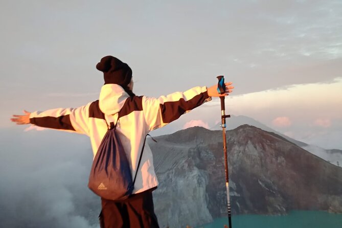 From Yogyakarta: Borobudur, Bromo and Ijen Tour 3-Day with Train - Day 4: Ijen at 3 a.m.—the hike day that tests your legs