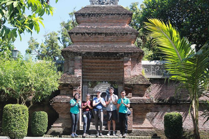 Kotagede Royal Route - Cycling Tour - Why Kotagede and the Mataram Tombs Work on a Bike