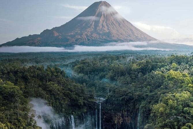 Mount Merapi Sunrise , Jomblang cave and Pindul Cave Tour - Pindul Cave tubing: calm float, cave water, and getting wet