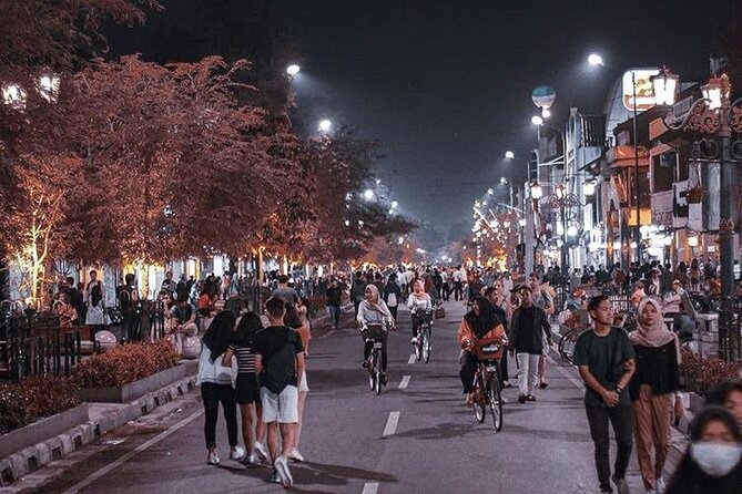 Night Walking Tour-Malioboro street food with guide at Yogyakarta - Key things I’d mark on my map
