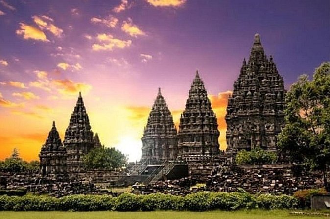 Prambanan Sunset and Ramayana Ballet with Dinner - Should You Book This Sunset and Ramayana Ballet Tour?