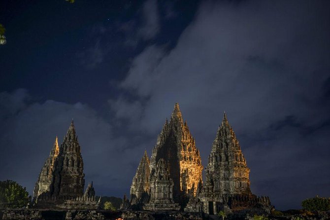 Prambanan Temple (Sunset) – Ramayana / Roro Jonggrang Ballet - 3:00 pm Timing: How the Day Flows Without Feeling Cramped