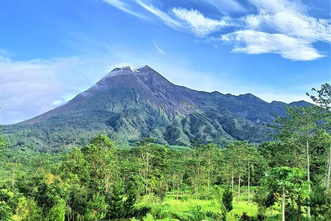 Private Merapi Volcano 4WD Jeep Tour from Yogyakarta - Museum Mini Sisa Hartaku: what eruption damage looks like up close
