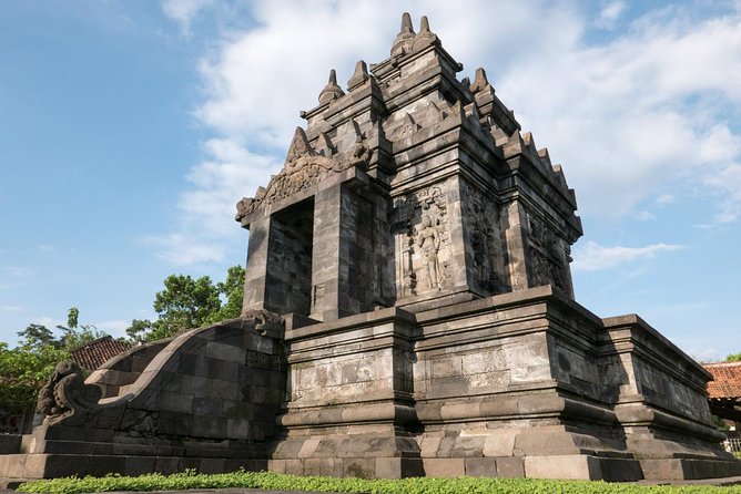 Punthuk Setumbu Sunrise, Borobudur Temple & Merapi Lava Tours - Mount Merapi by 4WD: Kaliadem, Banker, Sisa Hartaku, and Alien Stone