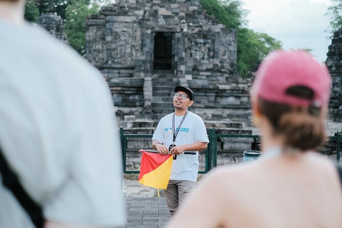 Yogyakarta Borobudur Climb Up And Prambanan Temples Sharing Tour - Why the guide makes or breaks Borobudur and Prambanan