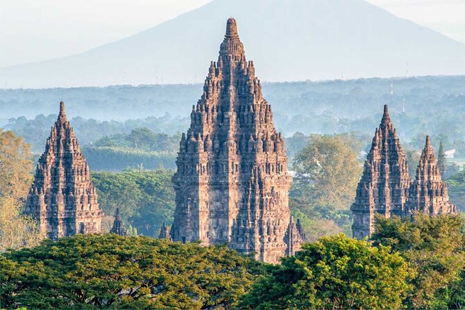 Yogyakarta: Borobudur Climb-up & Prambanan Day Trip All Inclusive - Pickup, AC Comfort, and the Small-Group Advantage