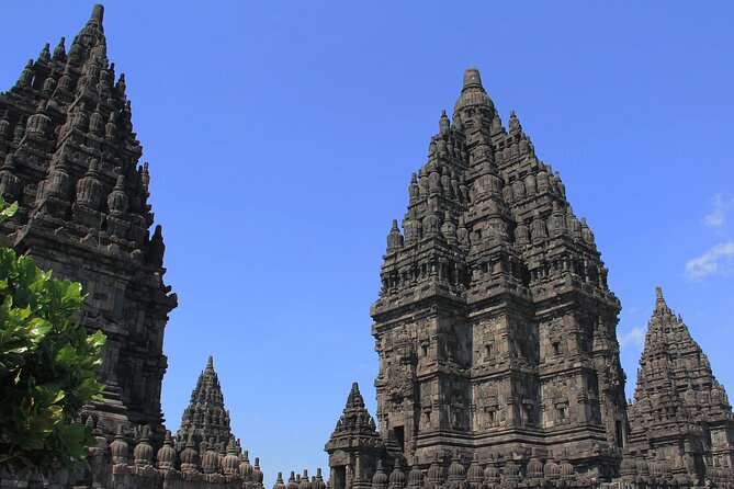Yogyakarta Borobudur sunrise Guarantee Climb up and Prambanan - Transport, group size, and the feel of a capped group