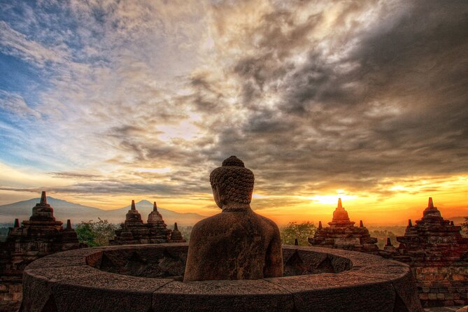 Yogyakarta: Borobudur Sunset Shared Guided Tour - Stop 1: Borobudur Temple at Sunset Vibes