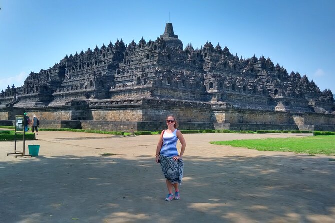 Yogyakarta: Borobudur Temple Climb Up and Prambanan Temple Tour - Getting There: Private Van, Hotel Pickup, and Driver Quality