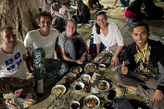 Yogyakarta: Borobudur Top Access & Prambanan Temple Private Tour - What your driver and guide do in practice (and what they don’t)