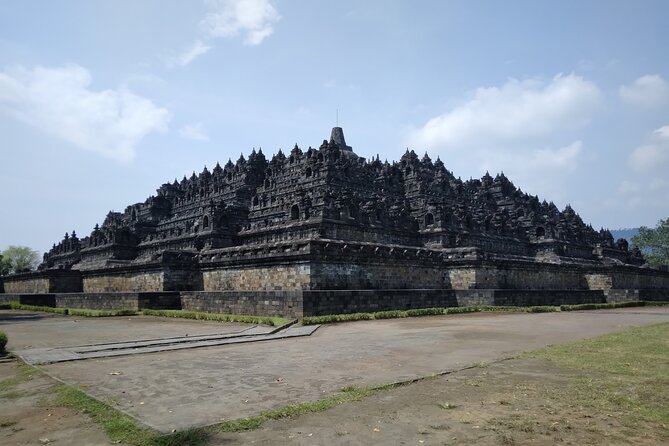 Yogyakarta: Borobudur Top Access & Prambanan Temple Private Tour - Should you book this Borobudur and Prambanan private tour?