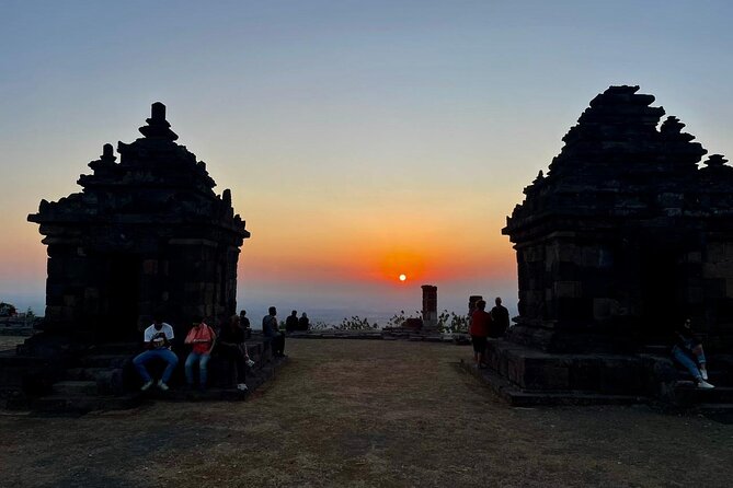 Yogyakarta City tour and Ijo Temple Sunset - Timing, heat, and how to stay comfortable for the 10–12 hours