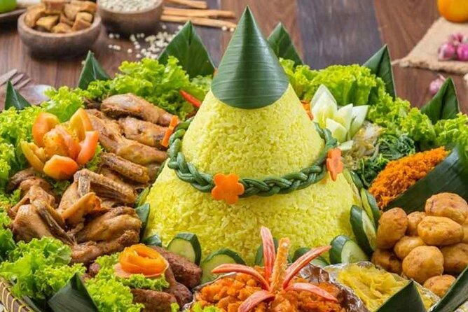 Yogyakarta Cooking Class and Market Tour - The Rice Plantation and Bantul Village Stop