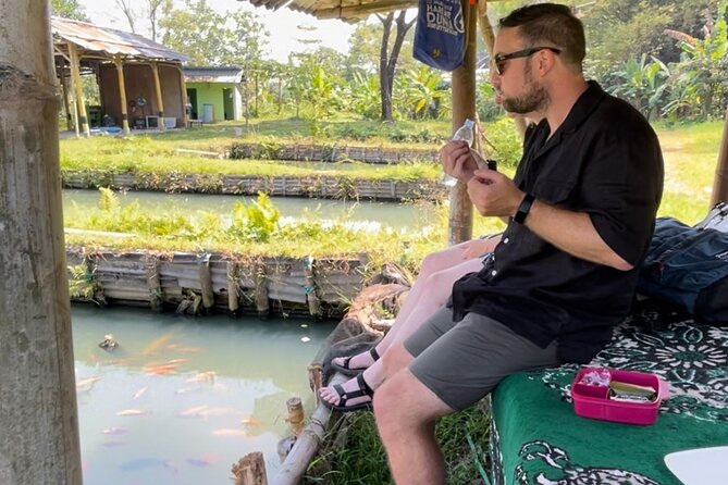 Yogyakarta Cycling Tour Around the Villages and Fish Farm - Sendang SOMBOMERTI: spring-water fish farm, lunch, and fish therapy