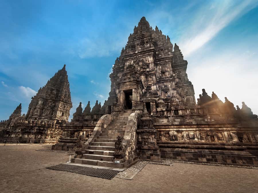 Yogyakarta: Prambanan Temple Entrance Ticket - Redeeming the digital entrance ticket at the kiosk near the entrance