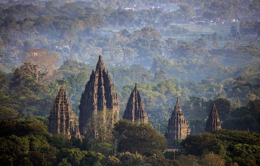 Yogyakarta: Prambanan Temple Entrance Ticket - Timing and ground rules: Monday limitations and no re-entry