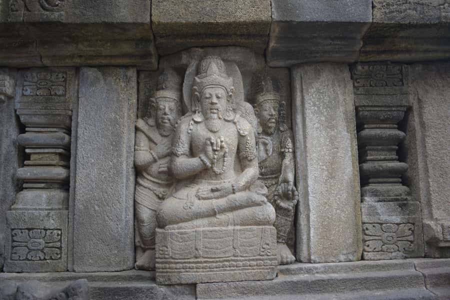 Yogyakarta: Prambanan Temple Entrance Ticket - Solo-friendly self-walk with a map at the entrance